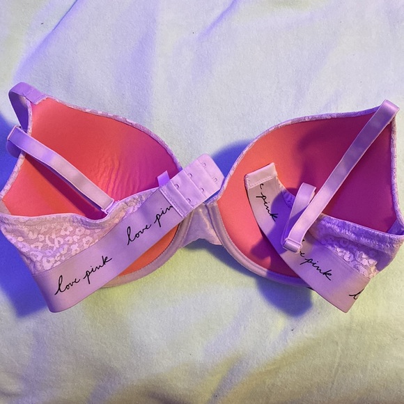 Lilac, cheetah print lace VS PINK push-up bra - Picture 2 of 3